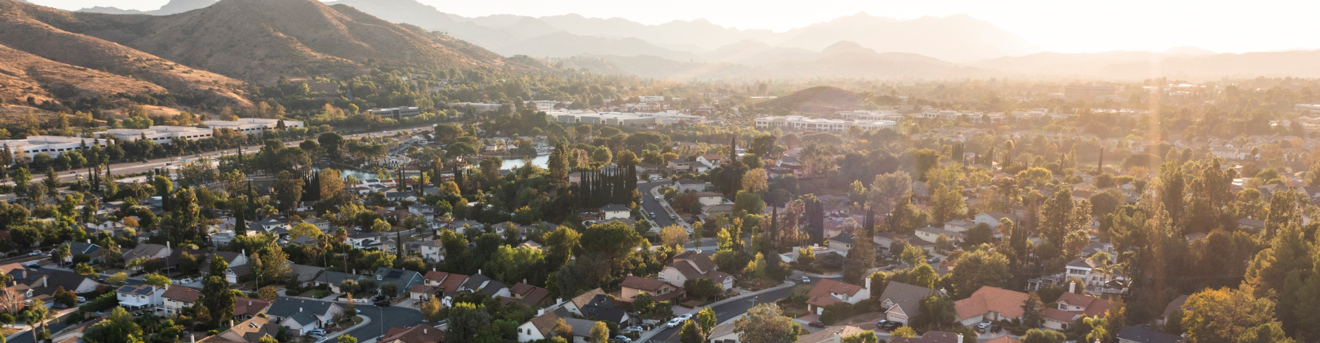 California Suburb 003 1920X500